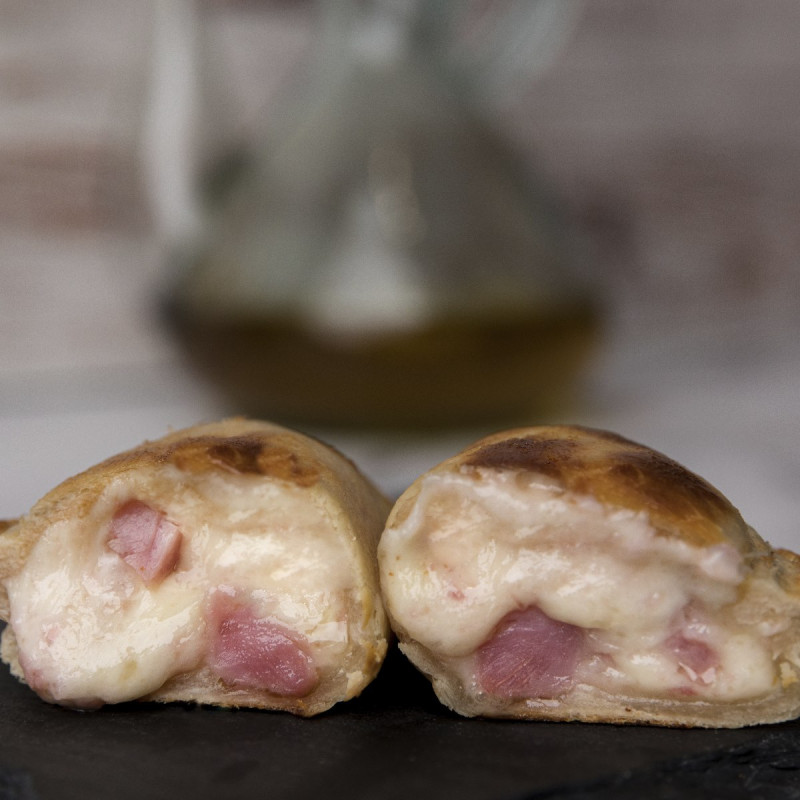 Empanada de JAMÓN Y QUESO